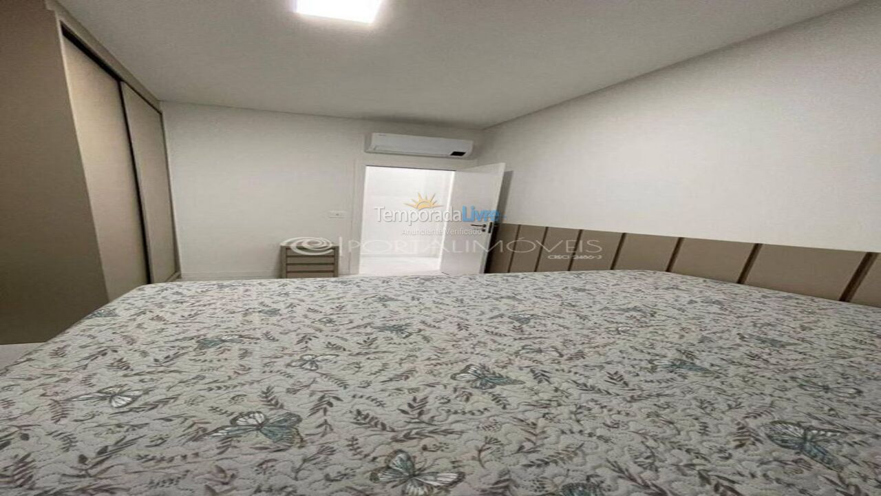 Apartment for vacation rental in Itapema (Meia Praia)