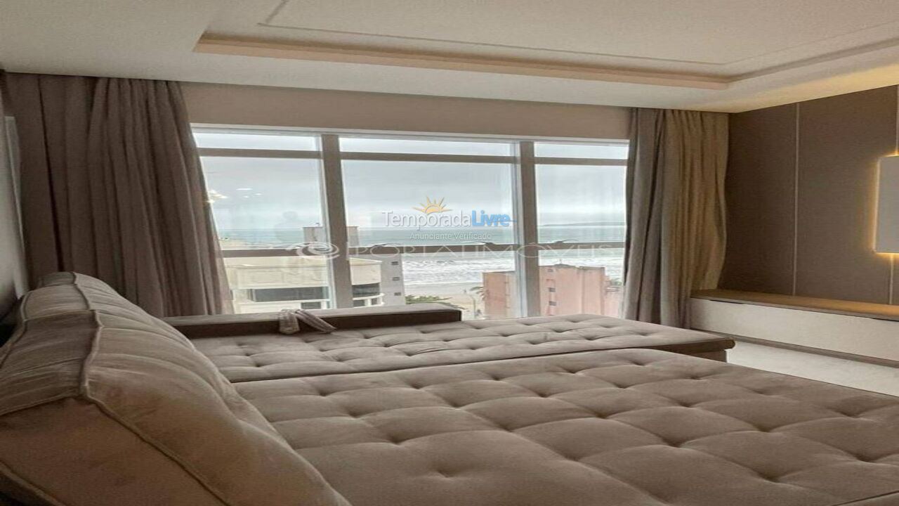 Apartment for vacation rental in Itapema (Meia Praia)
