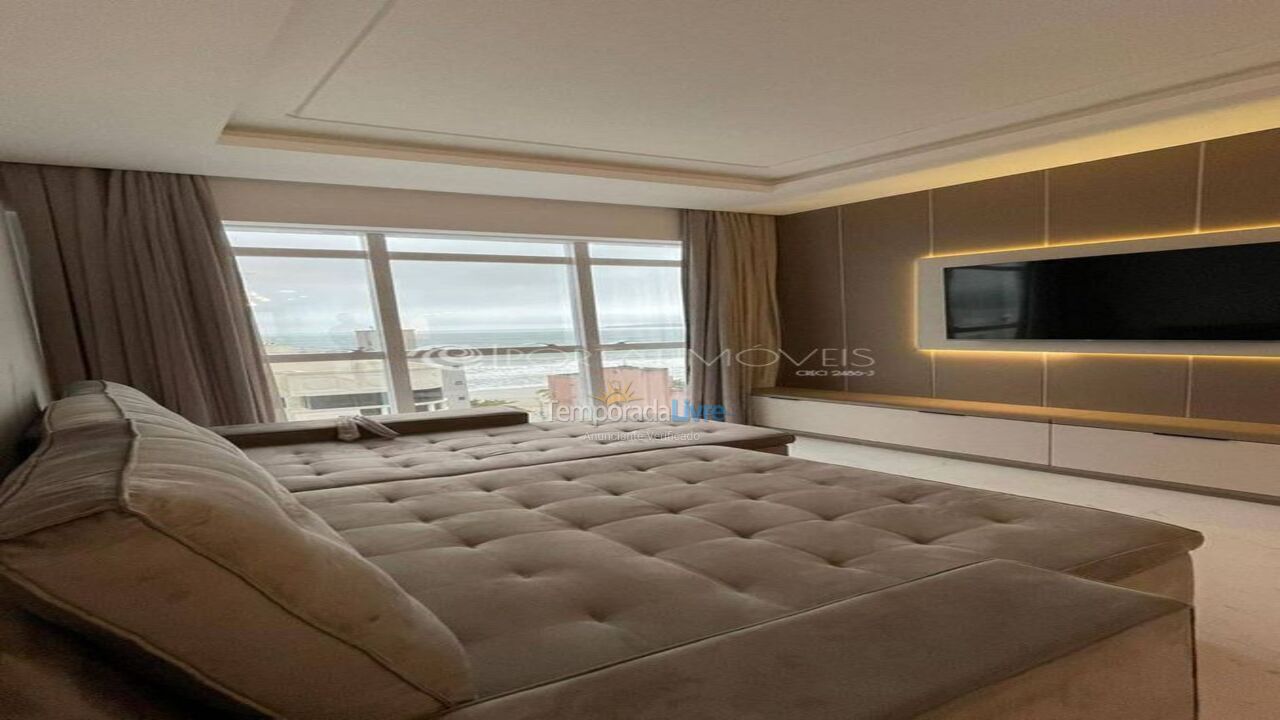 Apartment for vacation rental in Itapema (Meia Praia)