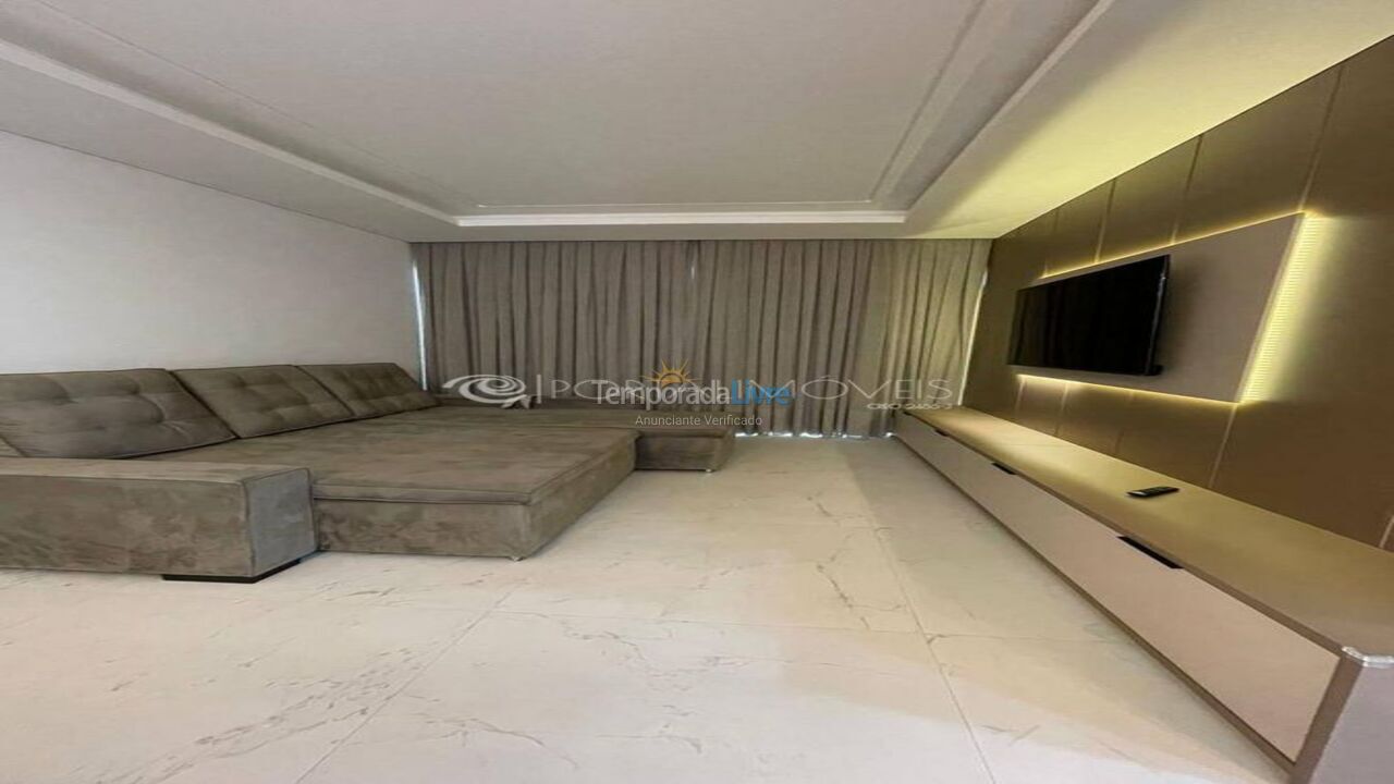 Apartment for vacation rental in Itapema (Meia Praia)