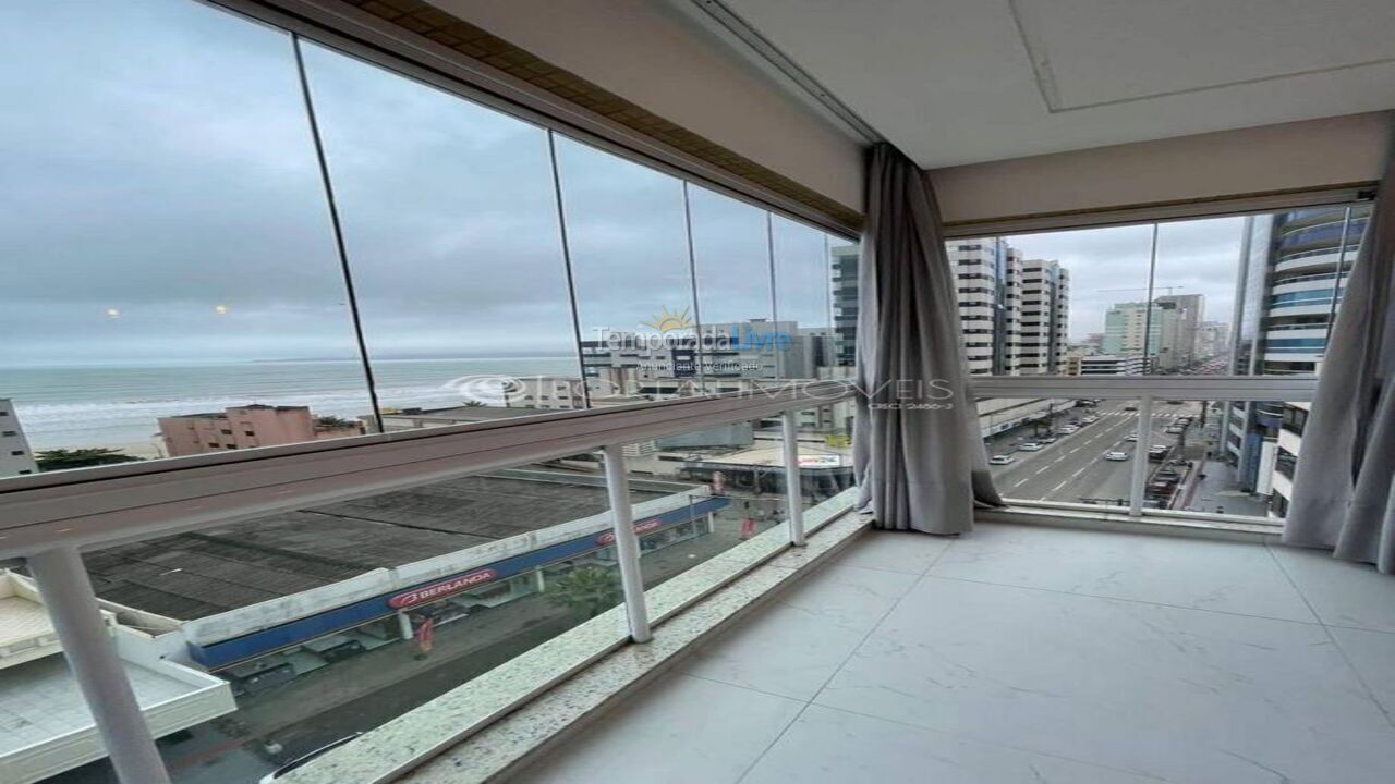 Apartment for vacation rental in Itapema (Meia Praia)