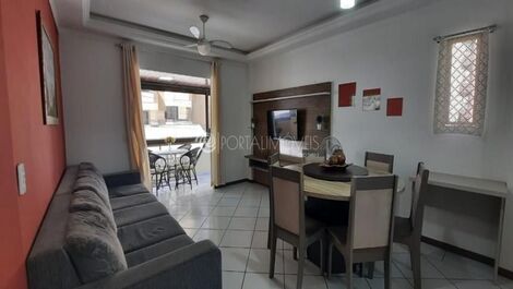 2 habitaciones, incluida 1 suite de temporada en Meia Praia