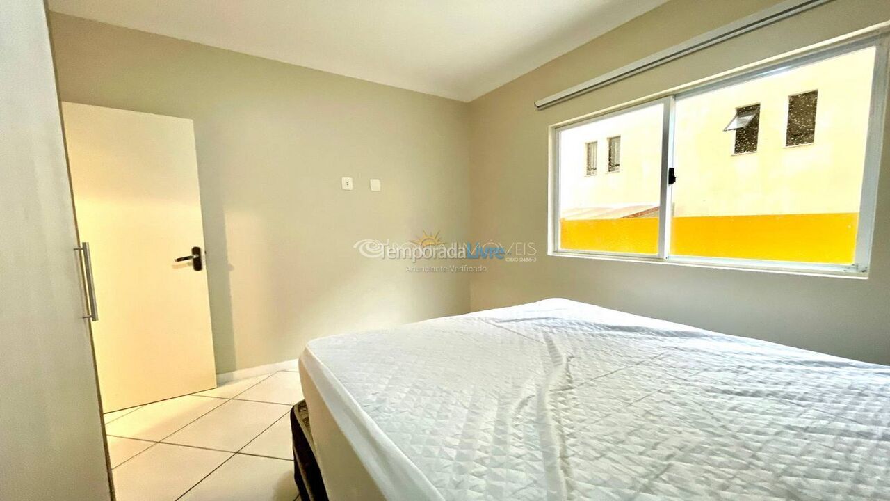 Apartamento para alquiler de vacaciones em Itapema (Meia Praia)