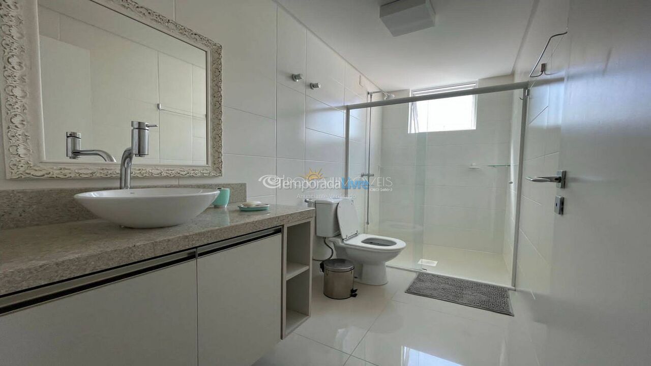 Apartamento para alquiler de vacaciones em Itapema (Meia Praia)