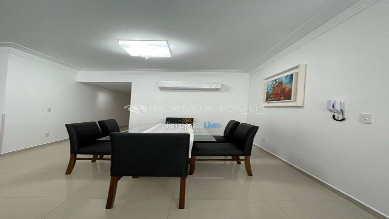 Apartamento para alquiler de vacaciones em Itapema (Meia Praia)