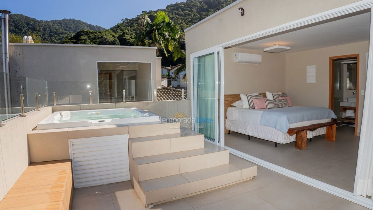 Casa para aluguel de temporada em São Sebastião (Juquehy)