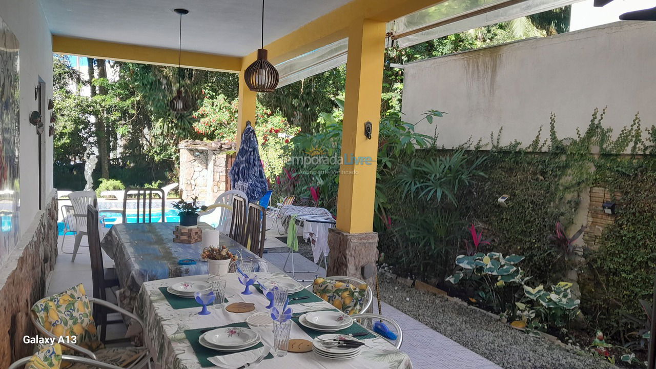Casa para aluguel de temporada em Bertioga (Riviera de São Lourenço)