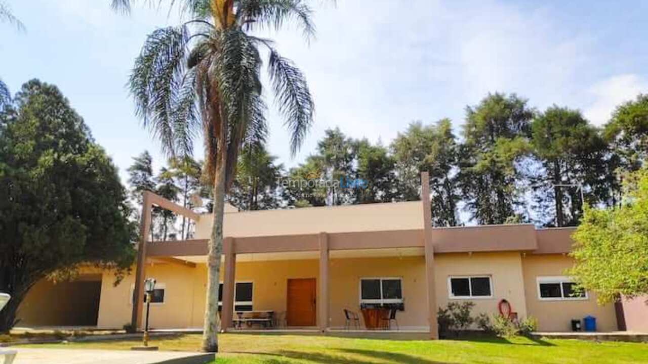 Granja para alquiler de vacaciones em Atibaia (Boa Vista)