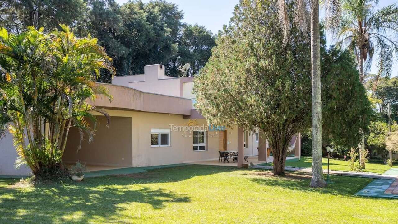 Granja para alquiler de vacaciones em Atibaia (Boa Vista)