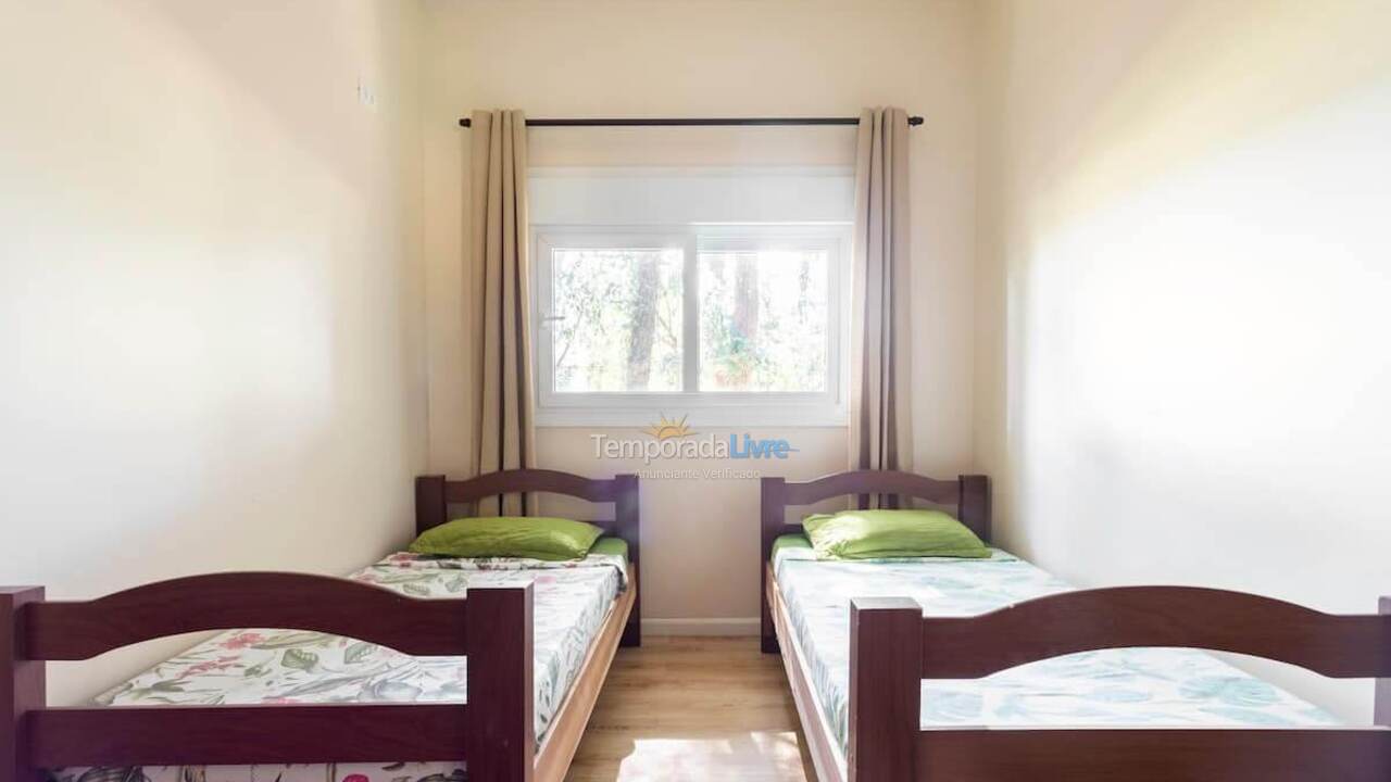 Granja para alquiler de vacaciones em Atibaia (Boa Vista)