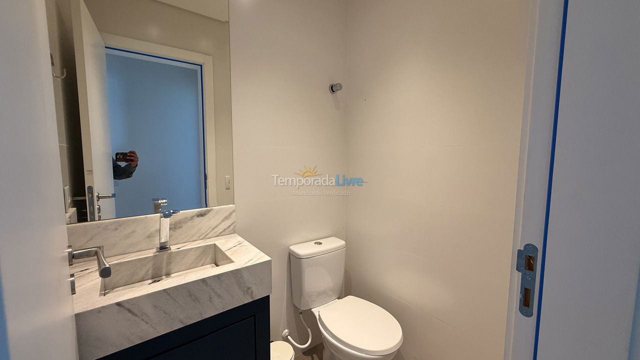 Apartamento para alquiler de vacaciones em Bombinhas (Praia de Bombas)