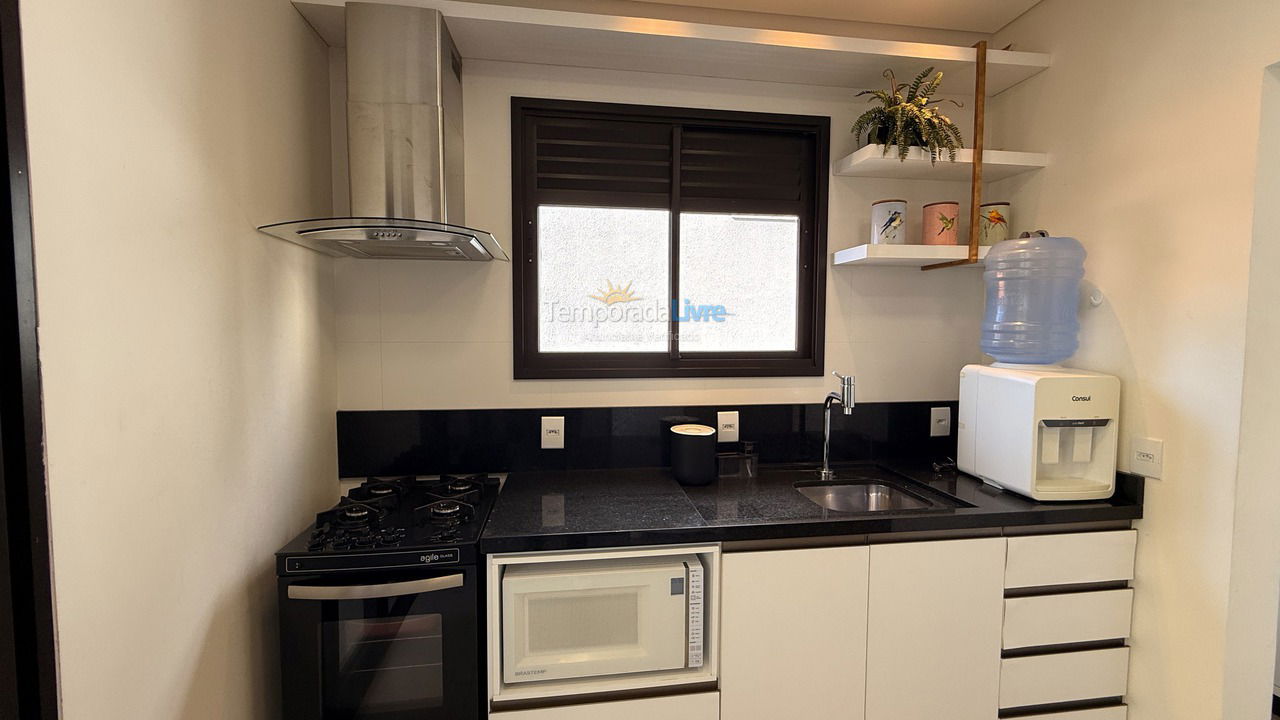 Apartamento para alquiler de vacaciones em Bombinhas (Praia de Bombas)