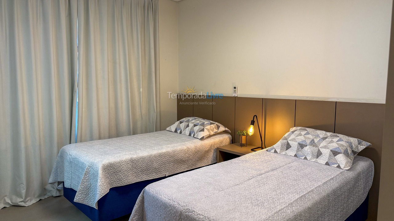 Apartamento para alquiler de vacaciones em Bombinhas (Praia de Bombas)