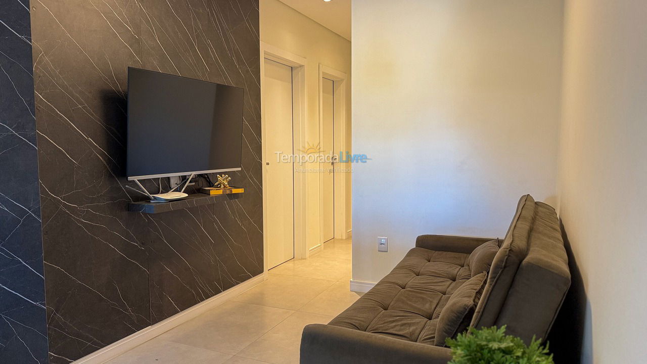 Apartamento para alquiler de vacaciones em Bombinhas (Praia de Bombas)
