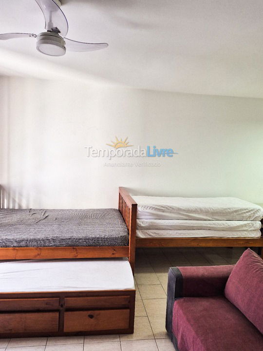 Apartment for vacation rental in Guarujá (Pitangueiras)