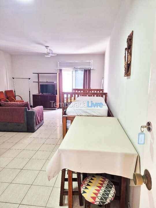 Apartment for vacation rental in Guarujá (Pitangueiras)