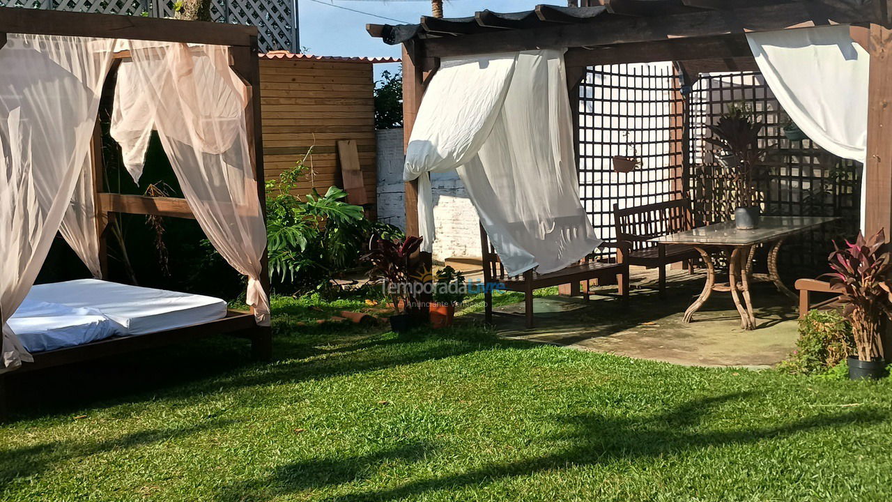 Casa para aluguel de temporada em Florianopolis (Praia dos Ingleses)