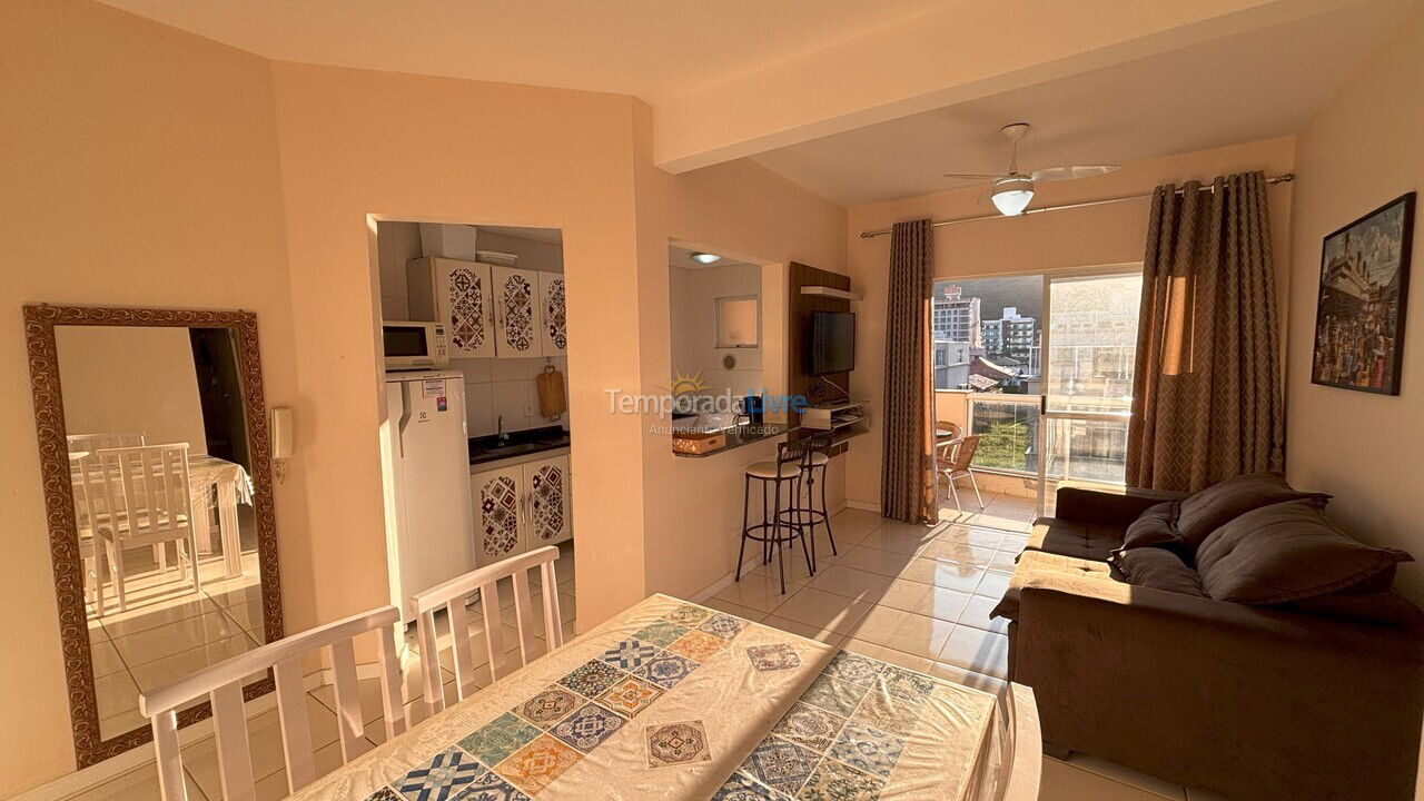 Apartamento para aluguel de temporada em Bombinhas (Praia de Bombas)