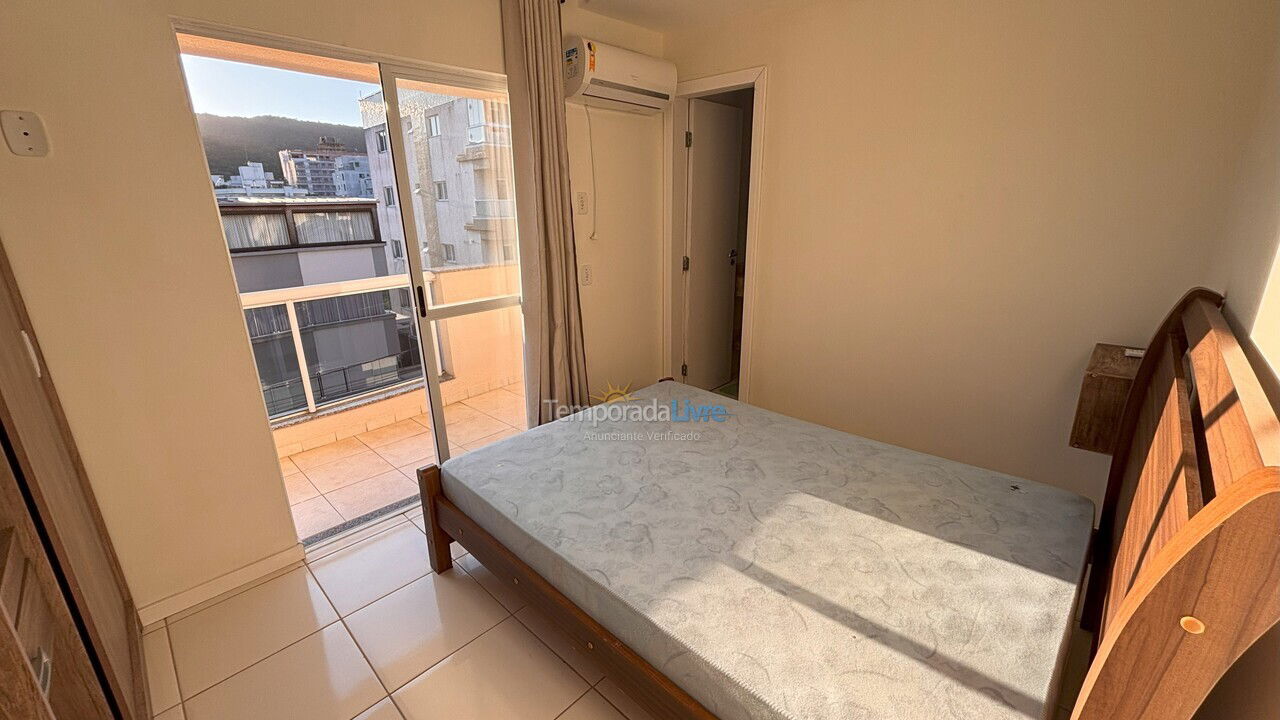 Apartamento para aluguel de temporada em Bombinhas (Praia de Bombas)