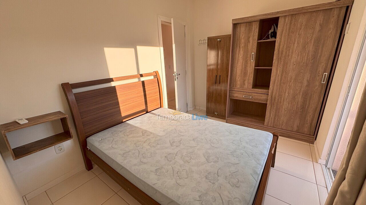 Apartamento para aluguel de temporada em Bombinhas (Praia de Bombas)