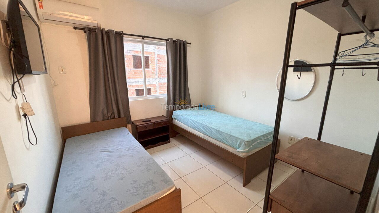 Apartamento para aluguel de temporada em Bombinhas (Praia de Bombas)