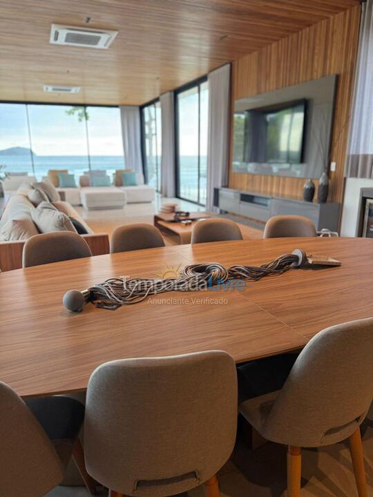 House for vacation rental in São Sebastião (Praia da Baleia)