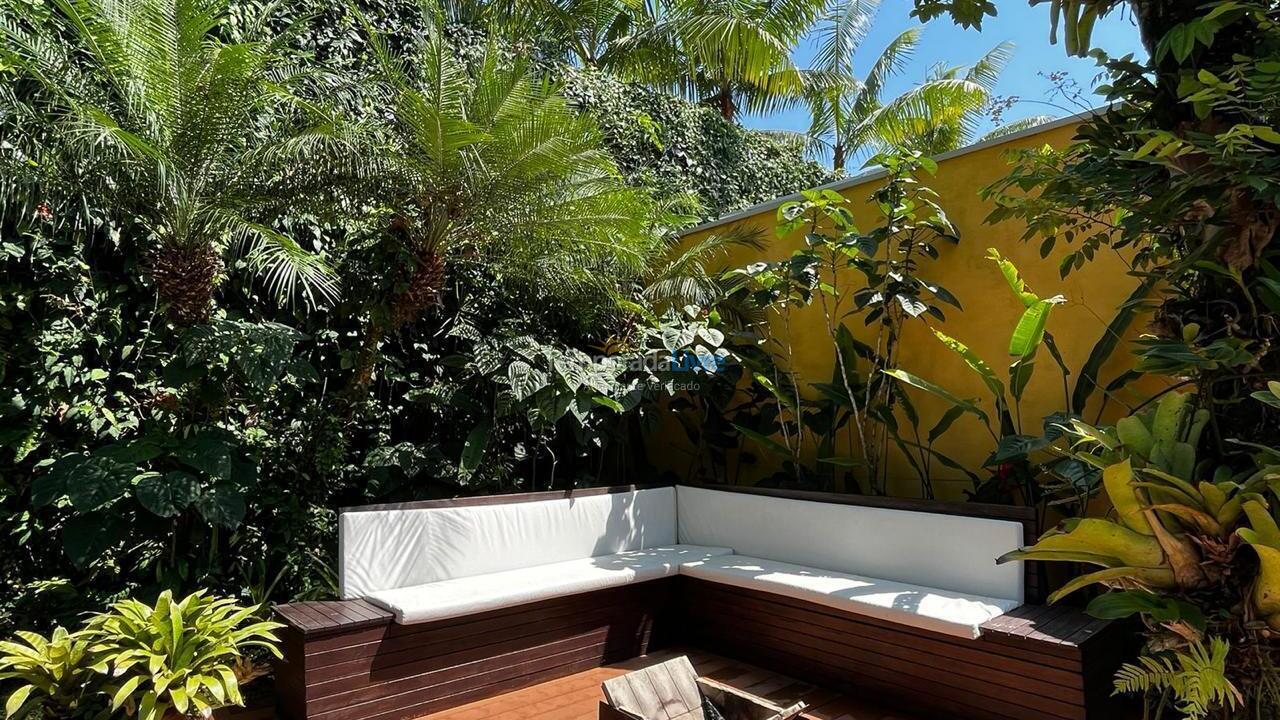 House for vacation rental in São Sebastião (Praia da Baleia)