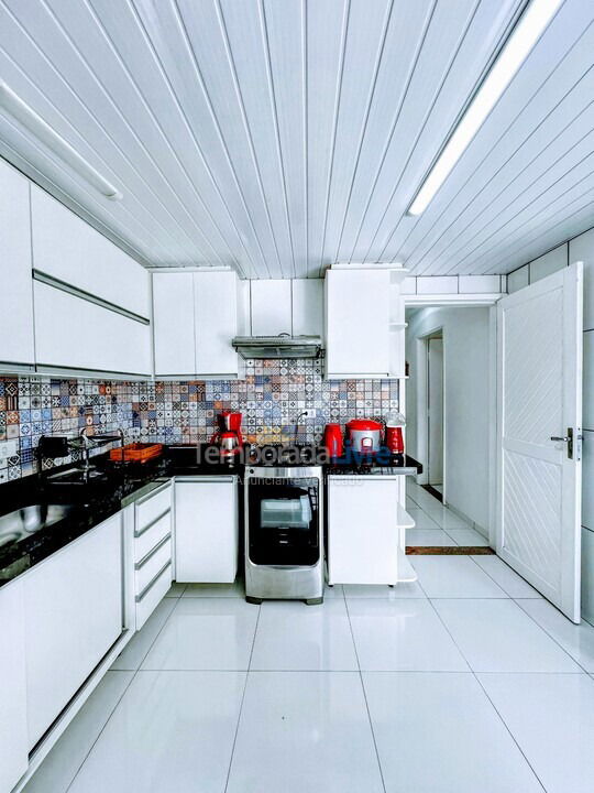 Apartamento para aluguel de temporada em Matinhos (Caiobá)