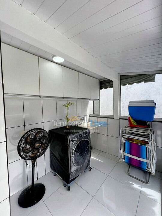 Apartamento para aluguel de temporada em Matinhos (Caiobá)