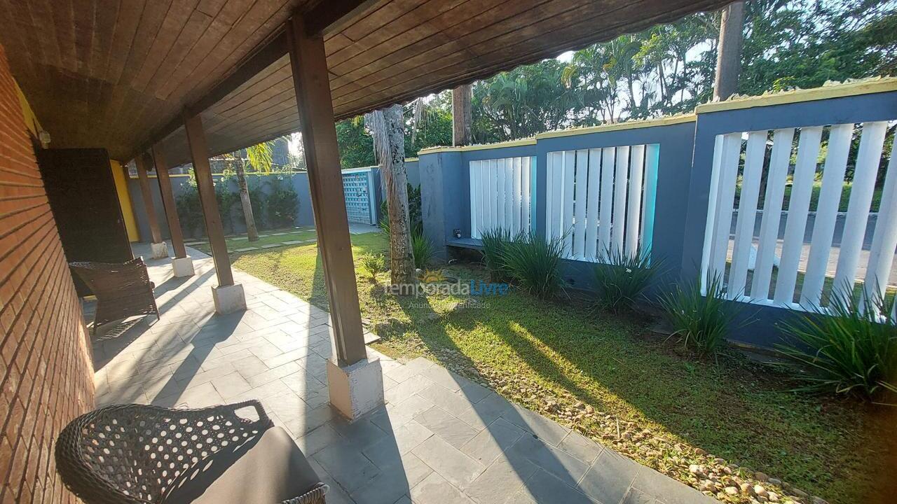 House for vacation rental in Itanhaém (Balneário Gaivotas)