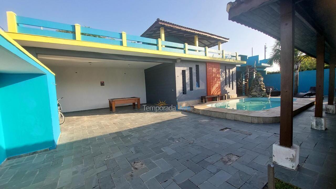 House for vacation rental in Itanhaém (Balneário Gaivotas)