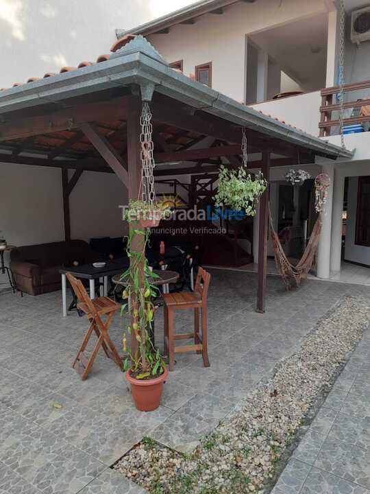 House for vacation rental in Balneário Camboriú (Centro)