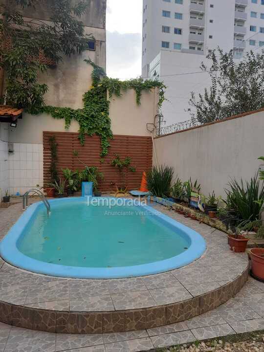 House for vacation rental in Balneário Camboriú (Centro)