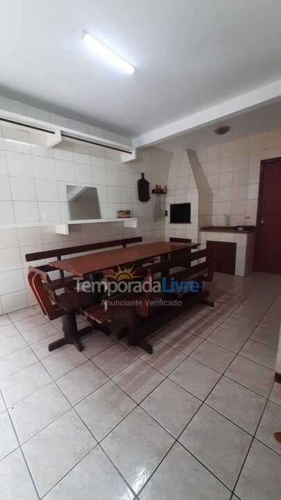 House for vacation rental in Balneário Camboriú (Centro)