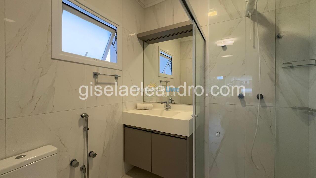Casa para aluguel de temporada em Florianopolis (Jurerê Internacional)