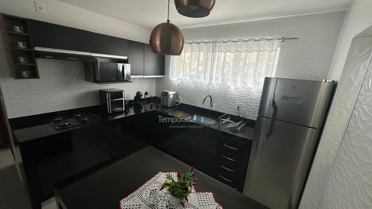 Apartment for vacation rental in Ubatuba (Praia do Tenório)