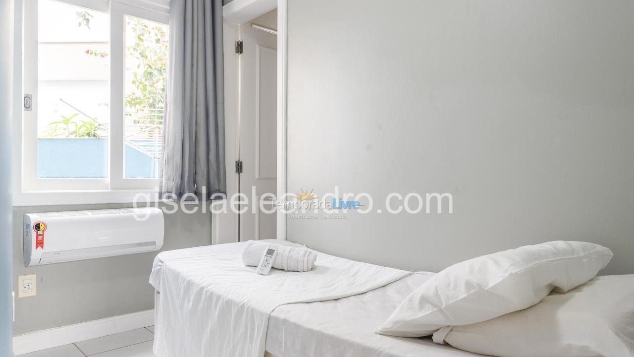 Casa para aluguel de temporada em Florianopolis (Jurerê Internacional)