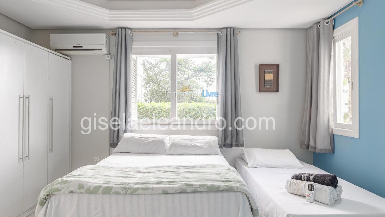 Casa para aluguel de temporada em Florianopolis (Jurerê Internacional)