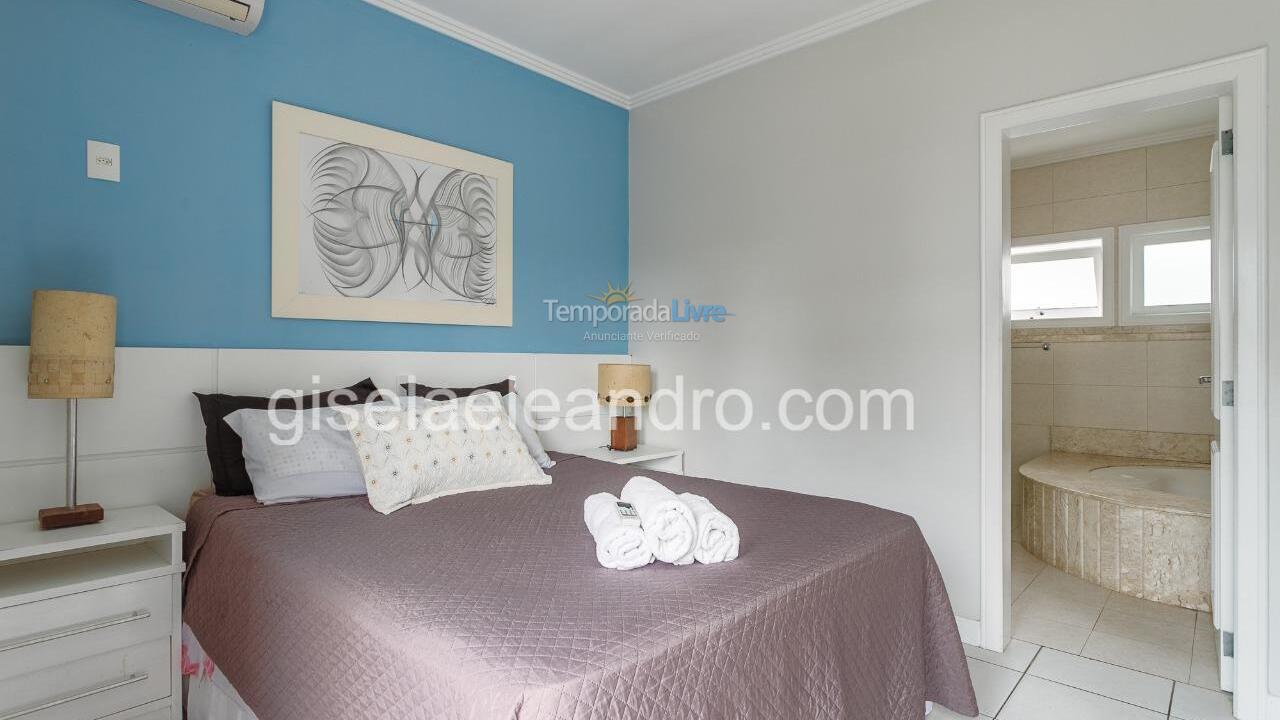 Casa para aluguel de temporada em Florianopolis (Jurerê Internacional)