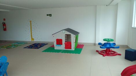 Apto com Lazer completo, ar nos quartos e wifi