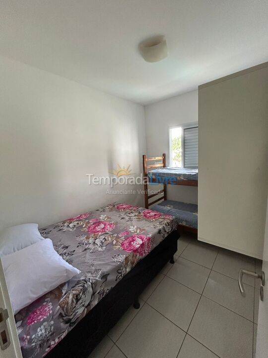 Apartamento para aluguel de temporada em Ubatuba (Praia Grande)