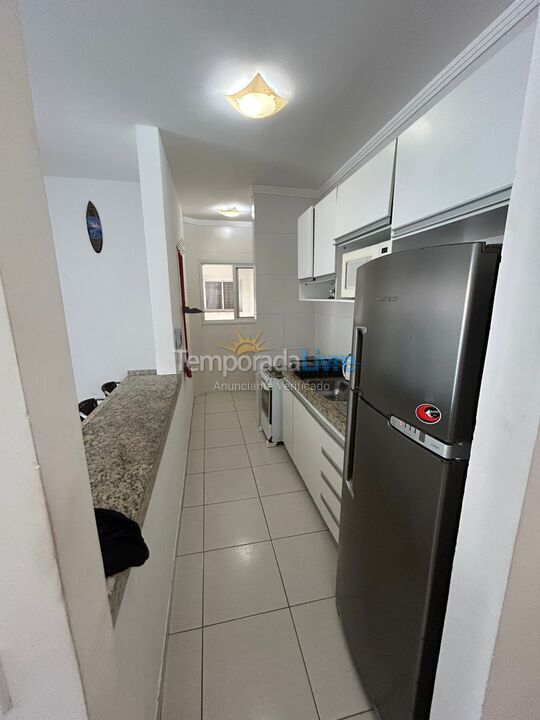 Apartamento para aluguel de temporada em Ubatuba (Praia Grande)