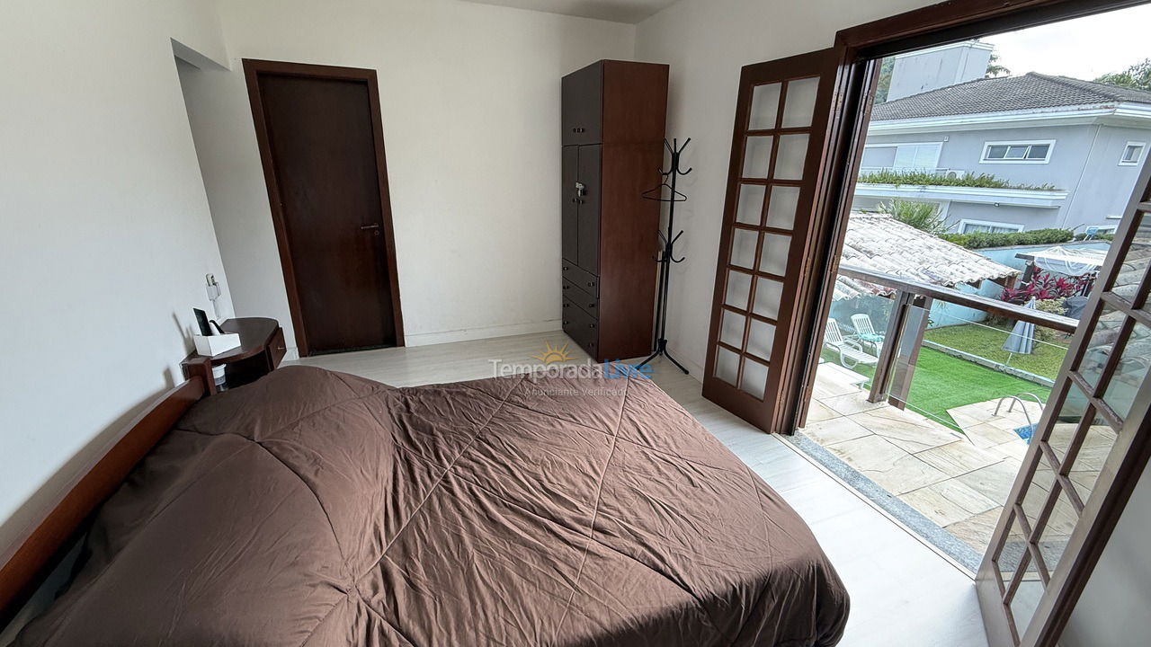House for vacation rental in Guarujá (Praia do Pernambuco)