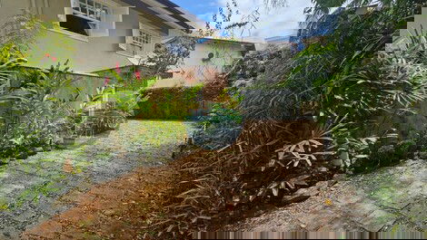 Casa para alugar em São Sebastião - Juquehy