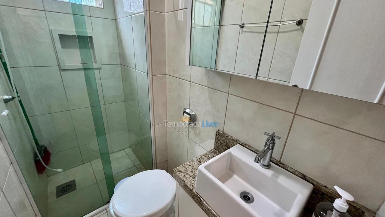Apartamento para aluguel de temporada em Itapema (Meia Praia)