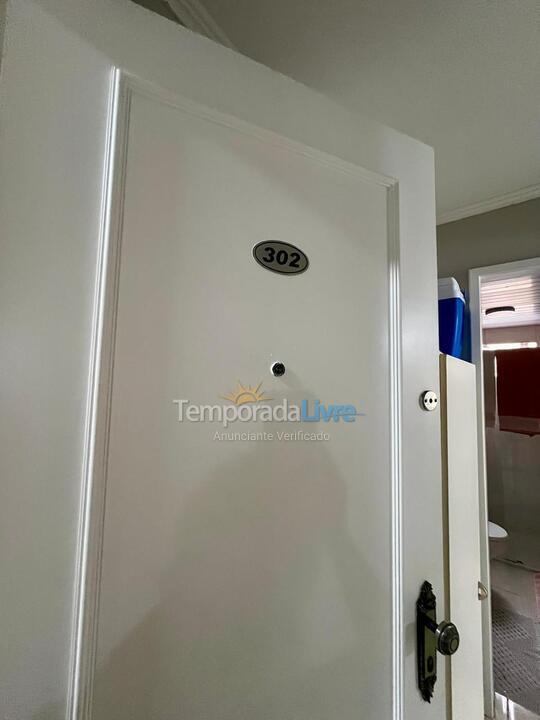Apartamento para alquiler de vacaciones em Itapema (Meia Praia)