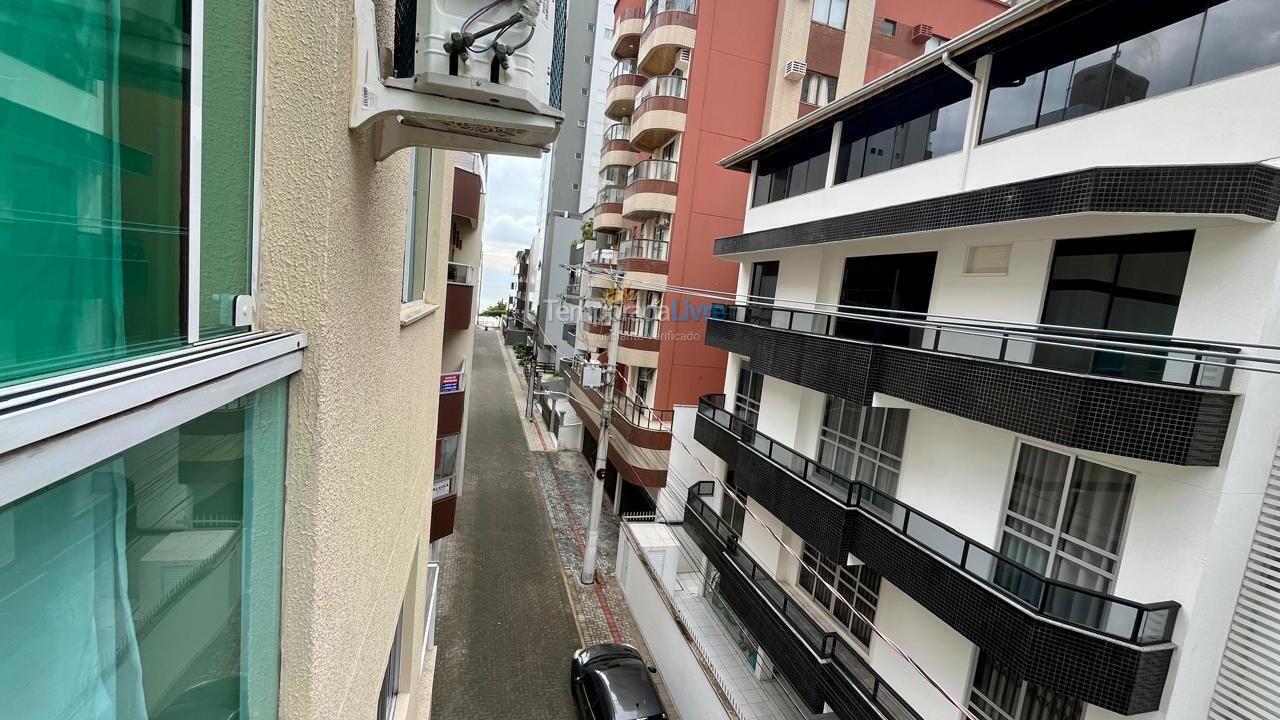 Apartamento para alquiler de vacaciones em Itapema (Meia Praia)