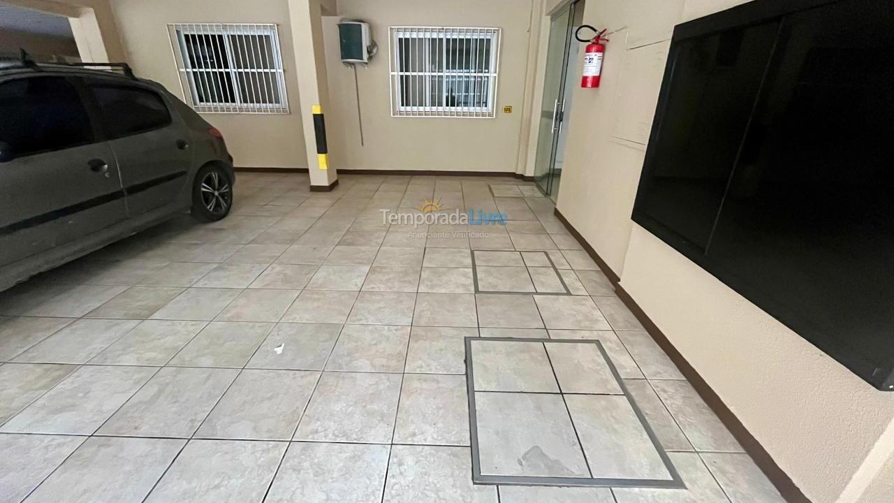 Apartamento para alquiler de vacaciones em Itapema (Meia Praia)