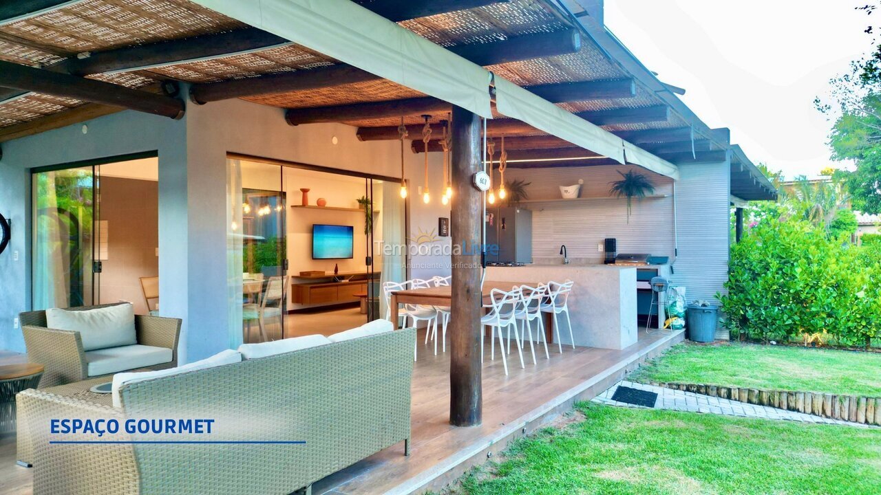 Casa para aluguel de temporada em Mata de São João (Praia do Forte)