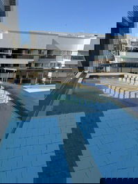 Penthouse with pool and barbecue for 15 people, 2 suites with air conditioning.